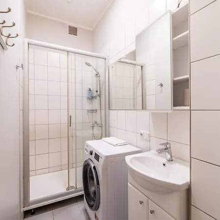 4-bedroom Next To Old Town - Barona Street *